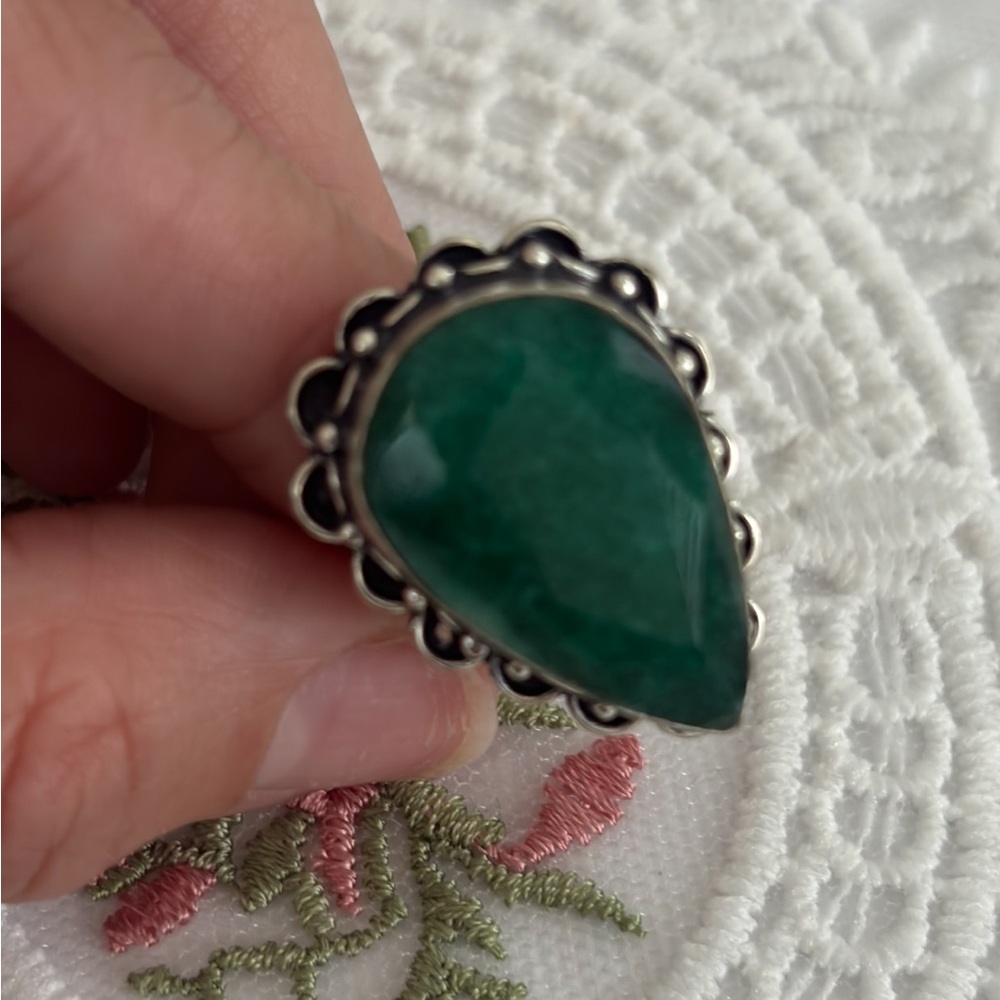 Elegant Sterling Silver and Green Natural Stone Teardrop Ring